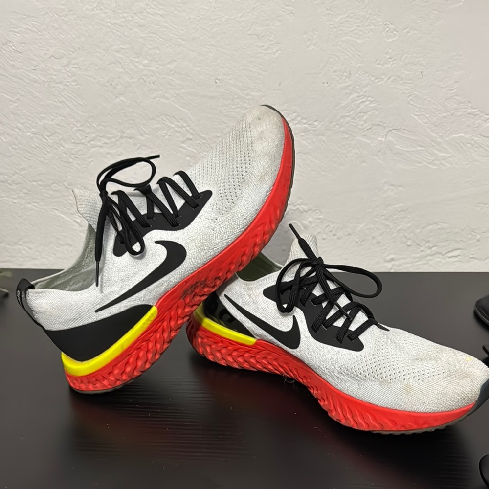 Nike Epic React Flyknit Bright - image 5